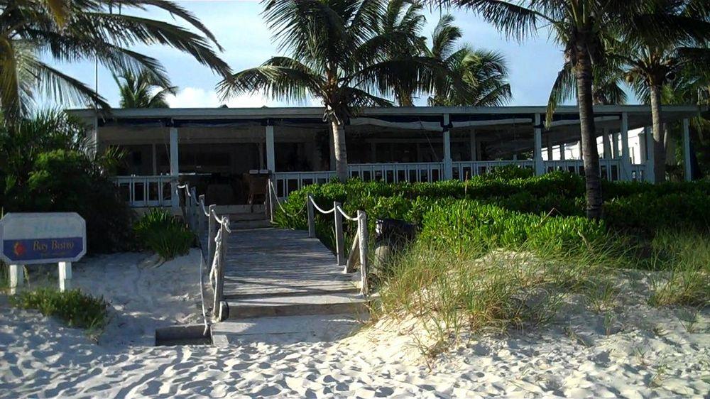 Sibonne Beach Hotel Grace Bay Bagian luar foto
