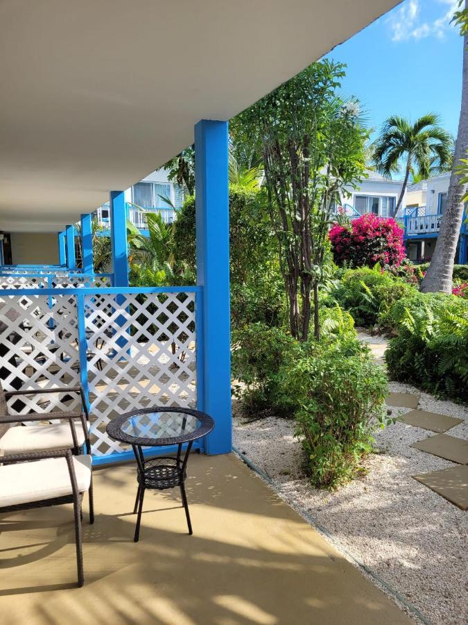 Sibonne Beach Hotel Grace Bay Bagian luar foto